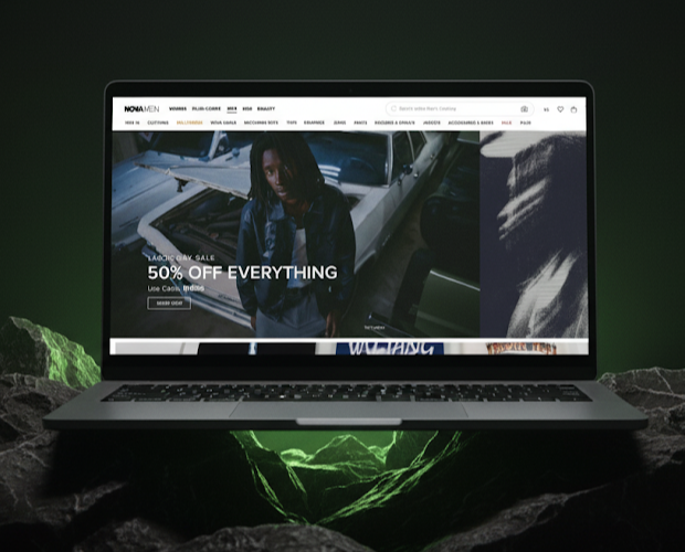 Fashion Nova E-commerce Website